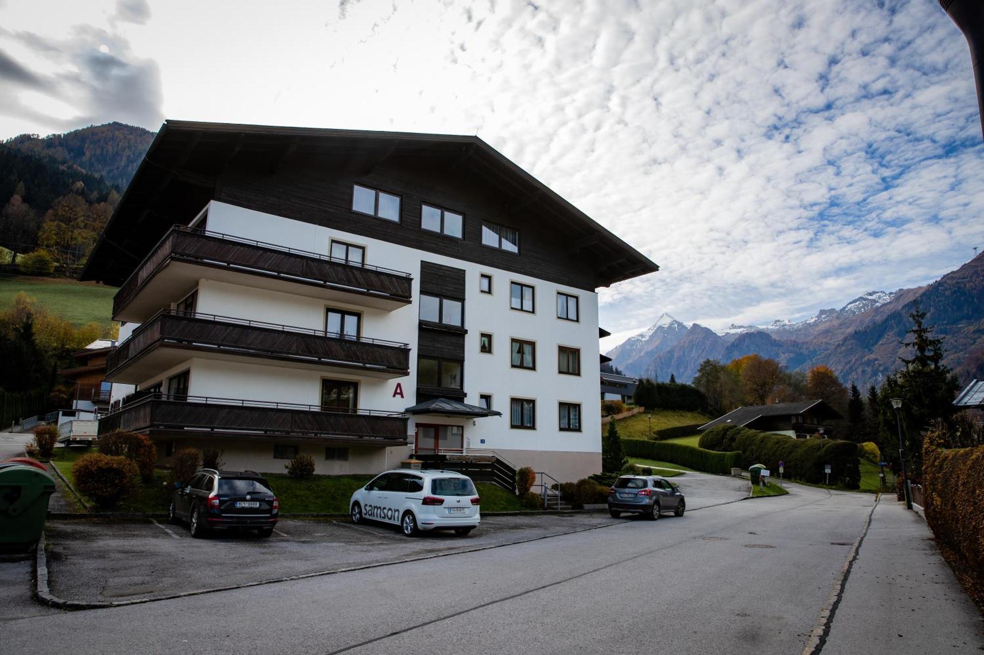 Apartment Gokaprun Mit Blick Auf Die Berge Extérieur photo
